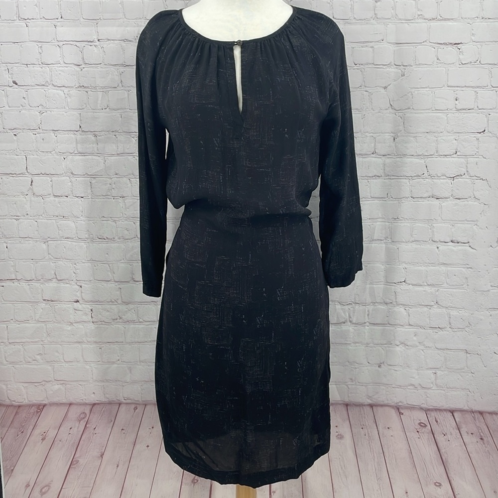 Tied Cinched Waist 100% Silk *No Slip* Keyhole Button Humanoid Lightweight Dress